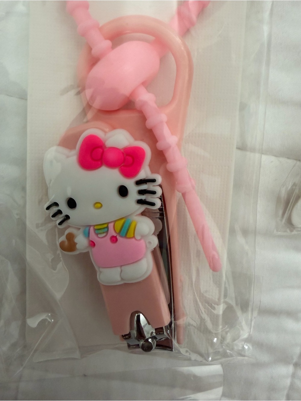 Hello Kitty Nail Clipper Keychain – - Picture 4 of 7